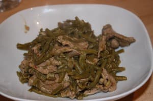 Schweinefilet mit grünen Bohnen in Ingwersauce