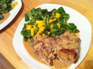 Sherry-Schweinefilet mit Mango-Salat